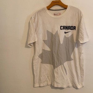 nike canada t shirt