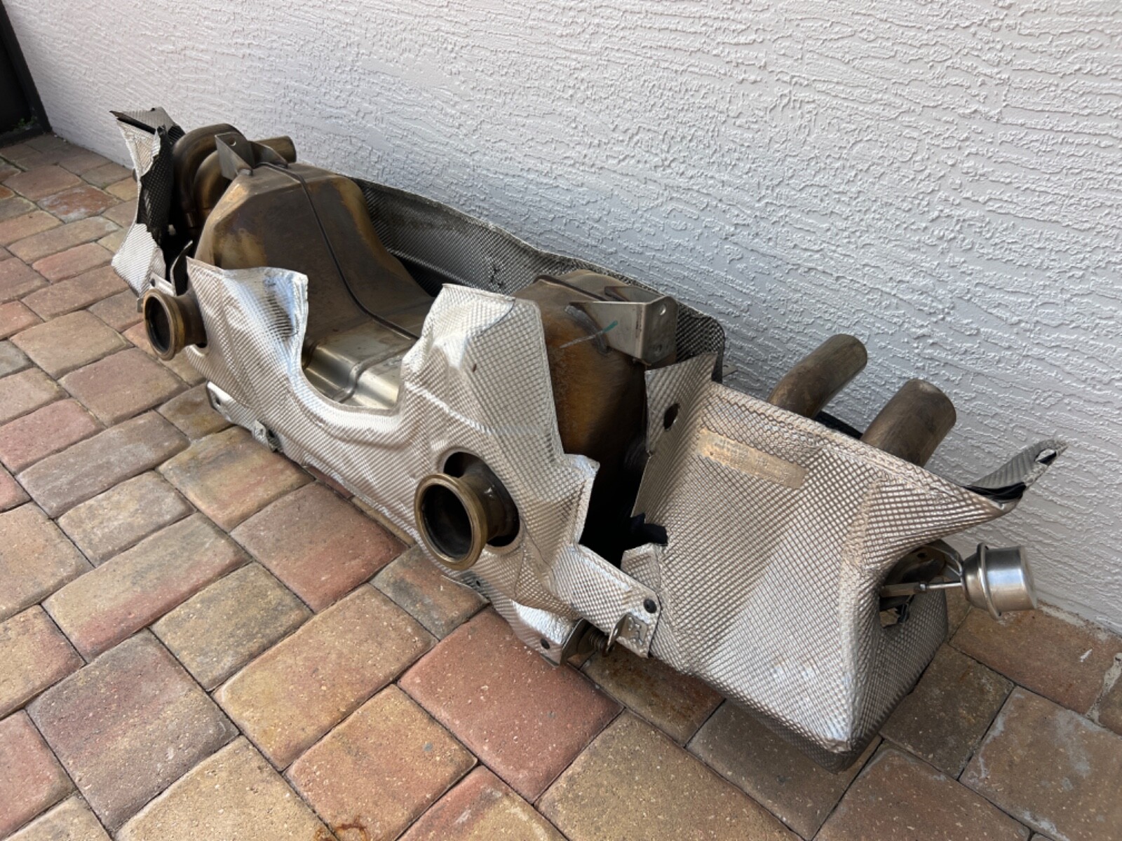 2013 OEM LAMBORGHINI GALLARDO LP-560 - 4 EXHAUST MUFFLER OEM ONLY 20K MILES