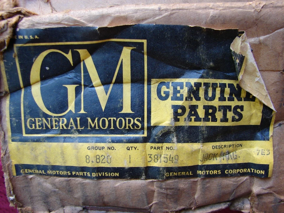 63 1963 OLDS OLDSMOBILE STARFIRE 88 98 NOS BUMPER JACK GM pt# 381549 - Imagem 2 de 4