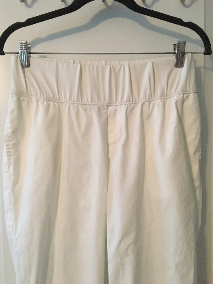 Gap Maternity Stretch Panel Size 4, White Crop Pants, Real Waist, Capri Pants - Image 3 of 4