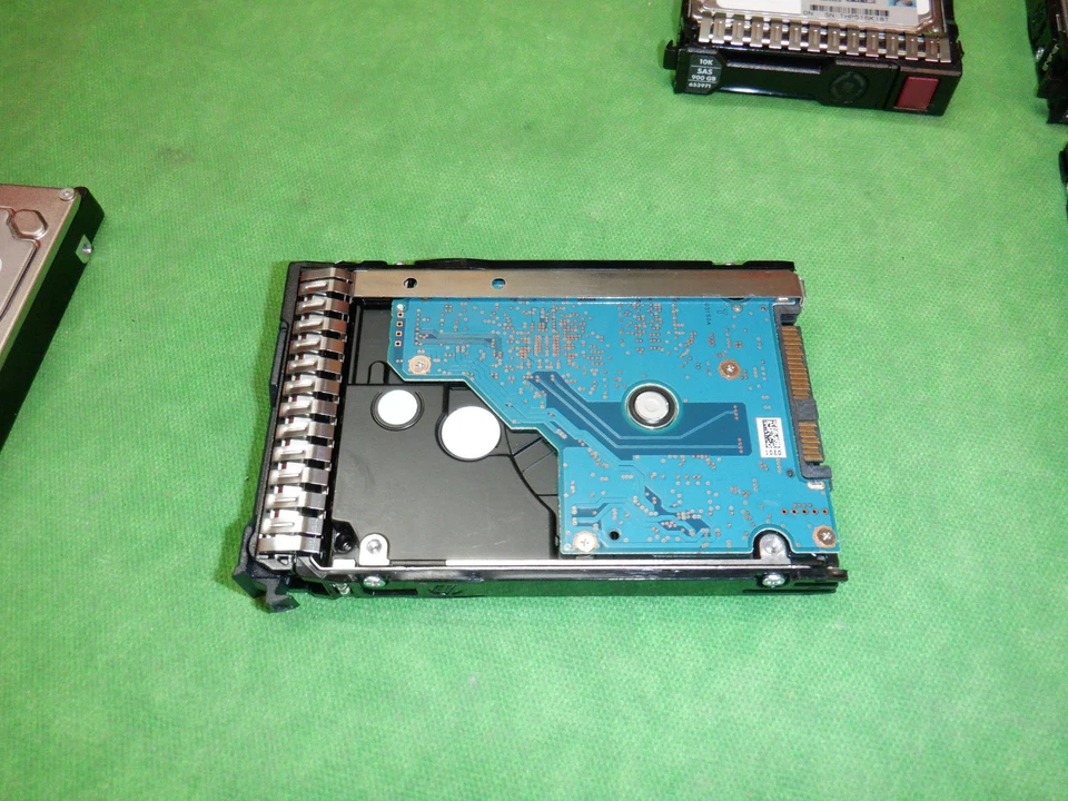 HP 900GB 6G SAS 10K 2.5" 653971-001 Mixed Lot     LOT OF 6 - Image 3 of 4