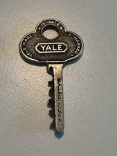 Vintage Yale Towne "SECURITY" Key HM 579 " Yale Made Yale Marked"