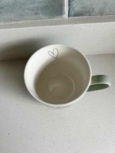 MRS HINCH GREEN 'HINCHED' HEART STONEWARE MUG Brand NEW - Picture 8 of 9