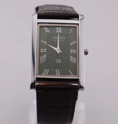 Vintage Seiko Slim Quartz  Men's Wrist Watch - Comes With New Battery, New Strap