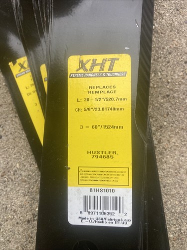 XHT B1HS1010, 20-1/2" CH 5/8" Mower Blade, Replaces Hustler 794685 - Picture 2 of 2