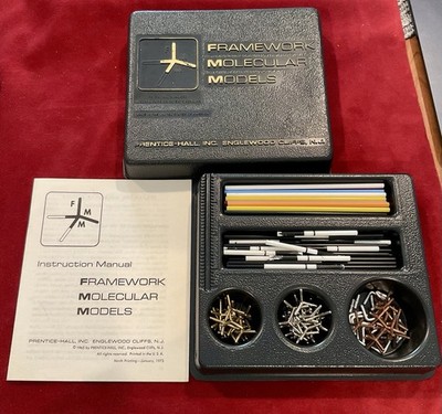 VTG PRENTICE HALL FRAMEWORK MOLECULAR MODELS KIT MADE IN U.S.A.
