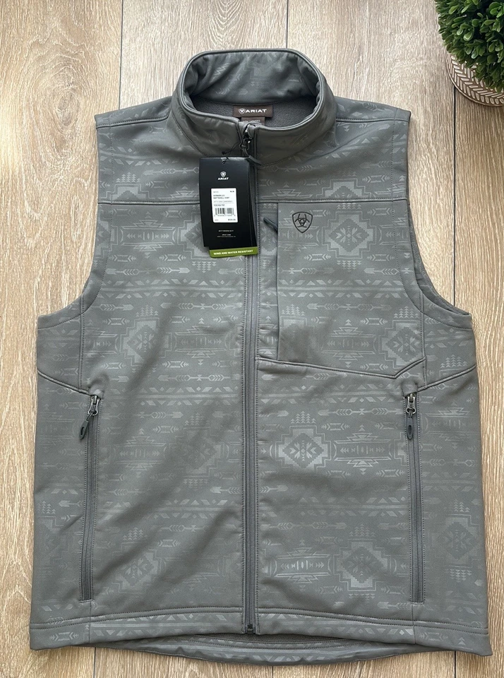 Chaleco Ariat Hombres Jetty Gris Azteca Sutil Logo Vernon 2.0 Talla M Foto 4 de 4