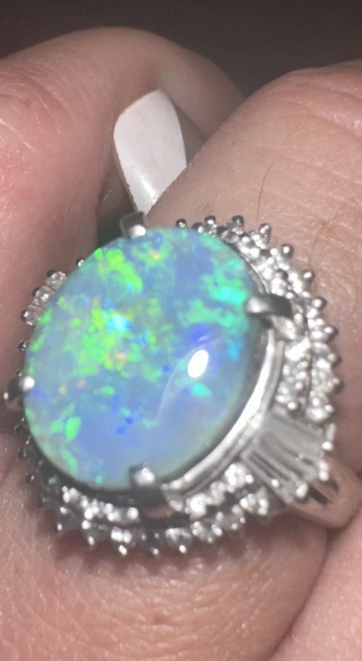 Кольцо из чистого австралийского черного опала с натуральным бриллиантом 0,85 карата PT 900 размер 7,5 4,24 карата - Изображение 4 из 4