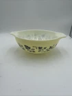 Vintage PYREX Gooseberry Cinderella Mixing Nesting Bowl 4QT Yellow & Black #444
