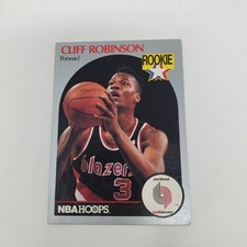 1990 NBA Hoops Cliff Robinson Rookie Card #250 Base Set Trail Blazers NBA. rookie card picture