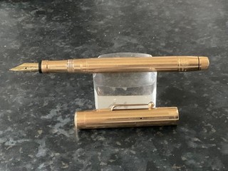 T Vintage Gold Tone Swan Mabie Todd & Co 14k Gold Nib Fountain Pen