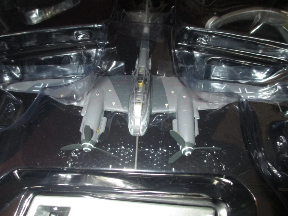 CORGI 1:72 MESSERSCHMITT ME 410A-1/U4 W.NR 3I+EN FRITZ STEHLE GERMANY 1944 - Image 4 of 4