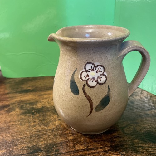 Vintage Pottery Pitcher With Flower Pattern - Foto 3 di 6