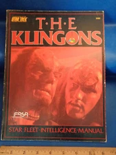 STAR TREK - THE KLINGONS / STAR FLEET INTELLIGENCE MANUAL - 1987 FASA