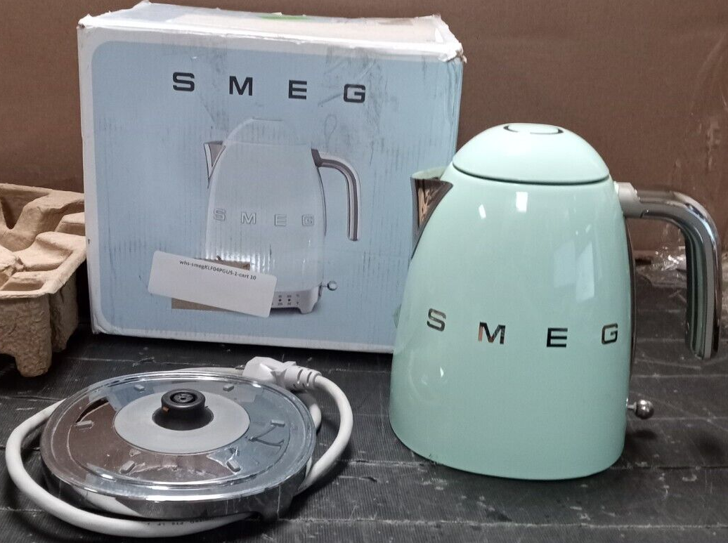 SMEG ミントグリーン 電気ケトル 【公式通販】