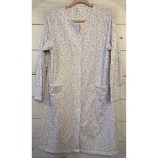 Miss Elaine Purple Paisley Floral Snap Front Robe French Terry Pockets Medium