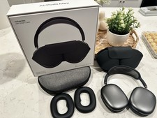 Apple AirPods Max   Excellent Condition, Original Box  Case Included - Gray