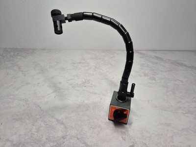 Mitutoyo 7012 magnetischer Messstativ mit flexiblem Arm