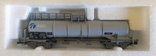 TILLIG Spur TT - 4-achsiger Kesselwagen "KVG" - Epoche IV - Nr. 15420 | Condition: Neu