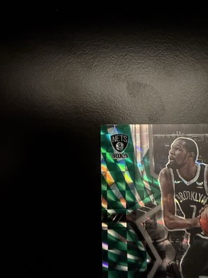 Kevin Durant 2021-22 Panini Mosaic FOTL Green Swirl Prizm 06/10