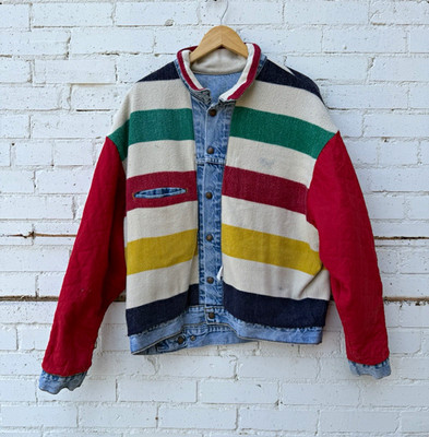 VTG Levi's Blanket Hudson Bay Trucker Type 3 Jacket Reversible  Vintage 90s Sz L