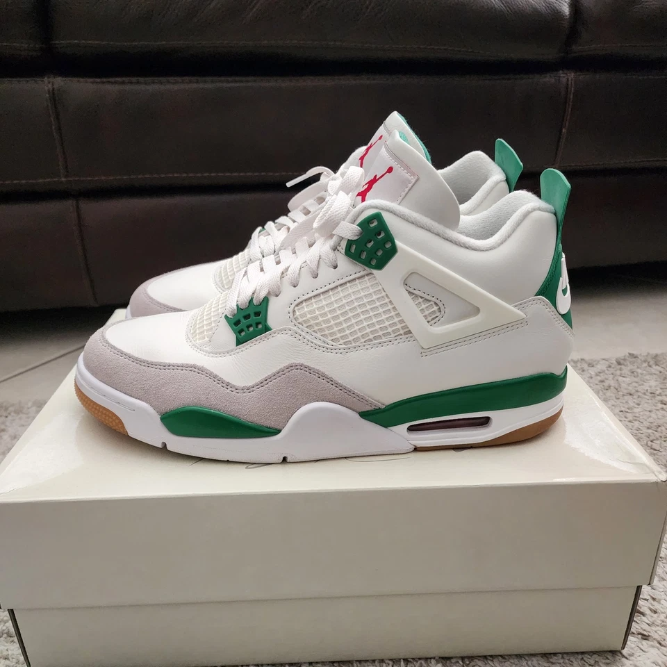 *USADO* Nike SB Jordan 4 Retro Verde Pino, Talla 11 Foto 3 de 4