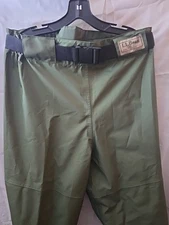 L.L Bean Waist High Waders Stocking Foot Men’s Medium Lightweight Packable Pants