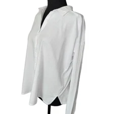 Splendid NWT Women’s Knit Long-Sleeve Button-Up Shirt in White-Size Small
