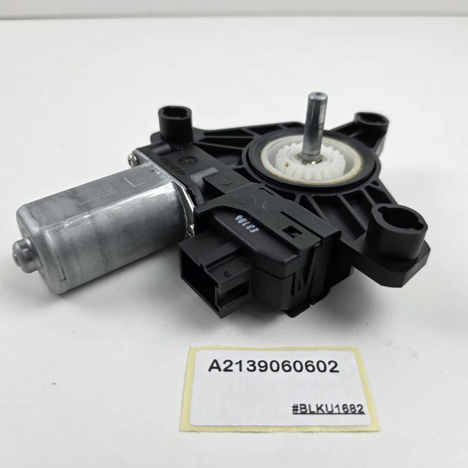 2018-2023 梅赛德斯-奔驰 E 级右后动力窗电机 A21390602 — 第 4/4 张图片