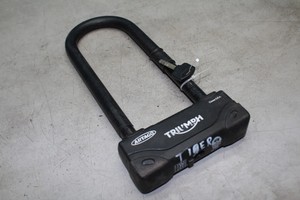 Triumph Tiger 800 XCX Bj. 2015 Original ironing lock 1x key U-lock
