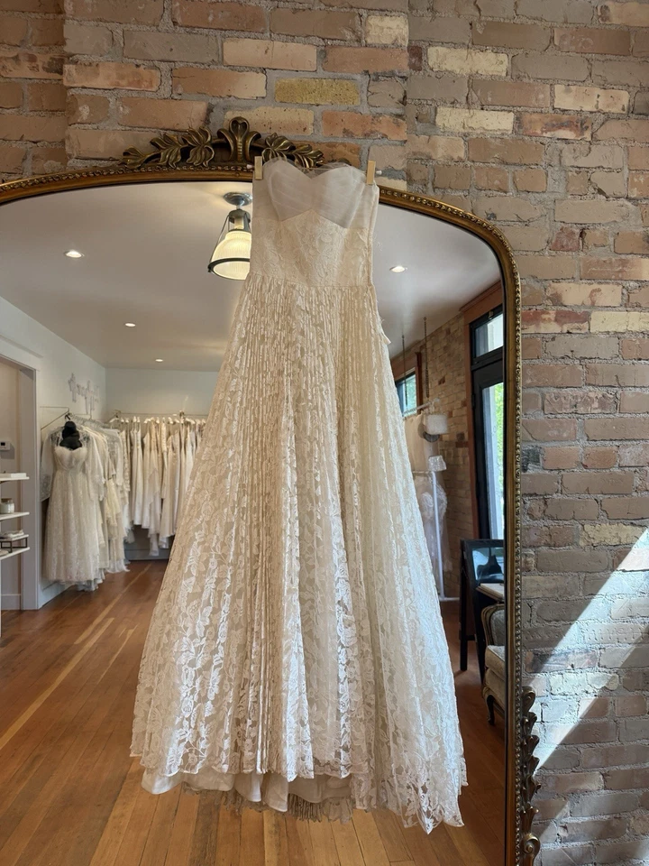 1930s Vintage Lace Accordion Wedding Gown Strapless XS IVORY - Image 2 of 4