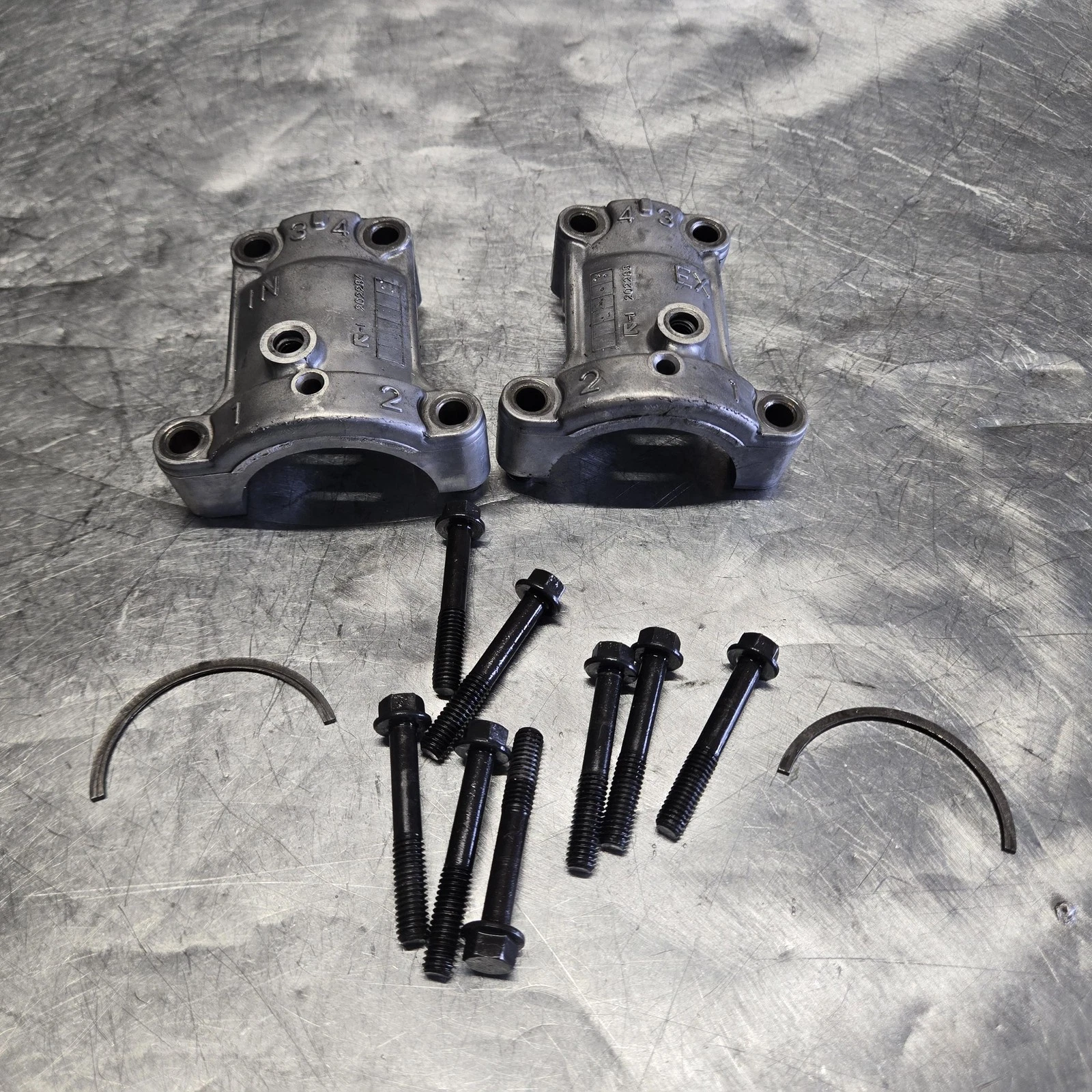 2015 Yamaha Yz450f Camshaft Cap Cover Tops