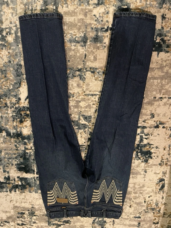 Brand new Wrangler X Whataburger Relaxed Fit Straight leg Jeans 32x32 - Image 3 of 4