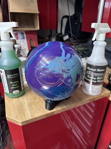 *USED - Bowling Ball - 15lb 900 Global "ORIGIN" PLUGGED AND RESURFACED