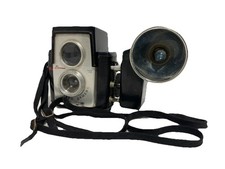 Vintage Brownie Dakon Lens Starflex Camera w / Kodak Supermite Flasholder