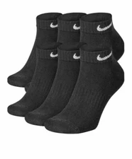 Nike Everyday  Cushioned low cut Socks Black Size L WMN 10/13 Men 8/12