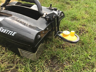 Lucky Fish Finder Mount Waverunner Karpfenangeln Halterung Halter Köderboot
