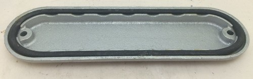 CROUSE HINDS B668 1 1/2 X 2INCH BLANK COVER - Picture 2 of 2