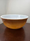 Vintage Pyrex 404 Amber Mixing Bowl 4 Quart White Interior USA Ovenware