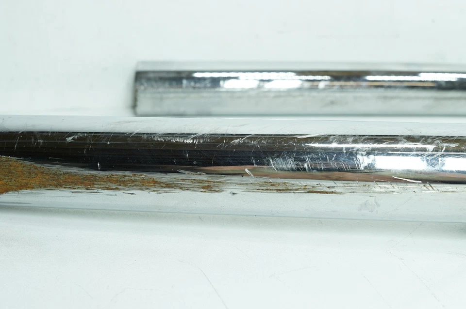 01 Harley Dyna Wide Glide OEM tubos de cabezal de escape Vance & Hines ARAÑAZOS ABOLLADOS Foto 3 de 4