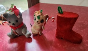 VTG 3 Pc Christmas Ornament Flocked Felt Plastic Mouse Bear & Santa Boot