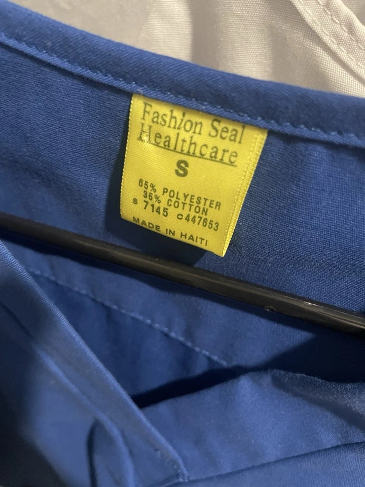 BROWARD FACULDADE GRAU ASSOCIADO ENFERMAGEM ESTUDANTE UNIFORME ESFOLIANTE - TOP E CALÇAS - Imagem 2 de 3