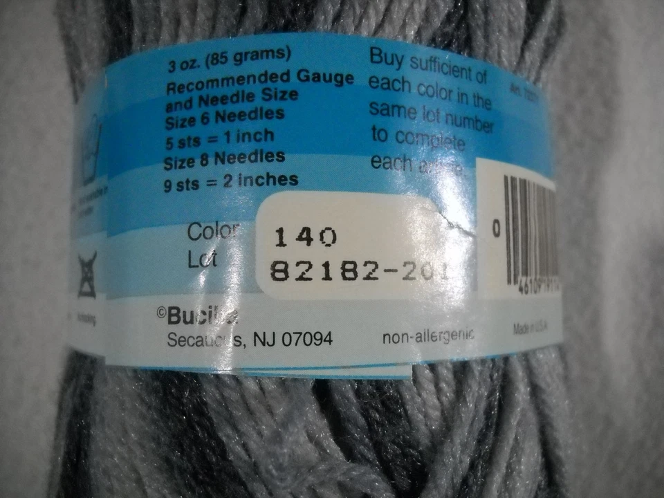 Hilo Bucilla Softex Spectrum color gris 140 3 onzas cada uno lote de 8 madejas B Foto 4 de 4