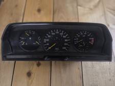 Mercedes Benz W201 190E Tacho Kombiinstrument Drehzahlmesser