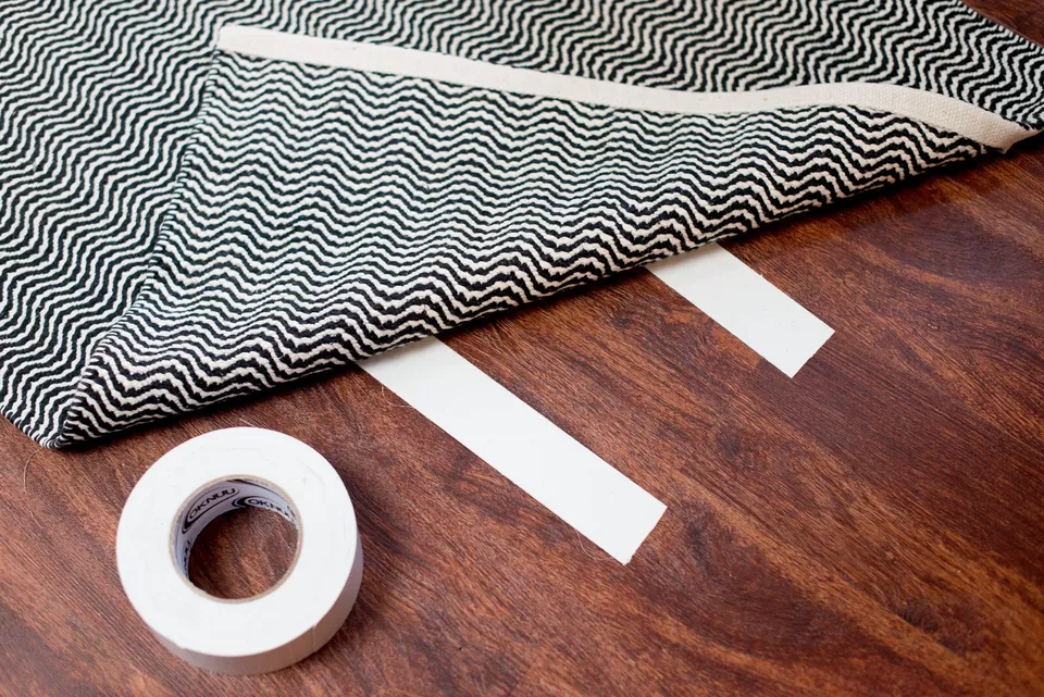 2" 90ft/Roll Double Sided Tape Carpet Rug Slip Resistant Tape Upholstery Tape - Image 4 of 4