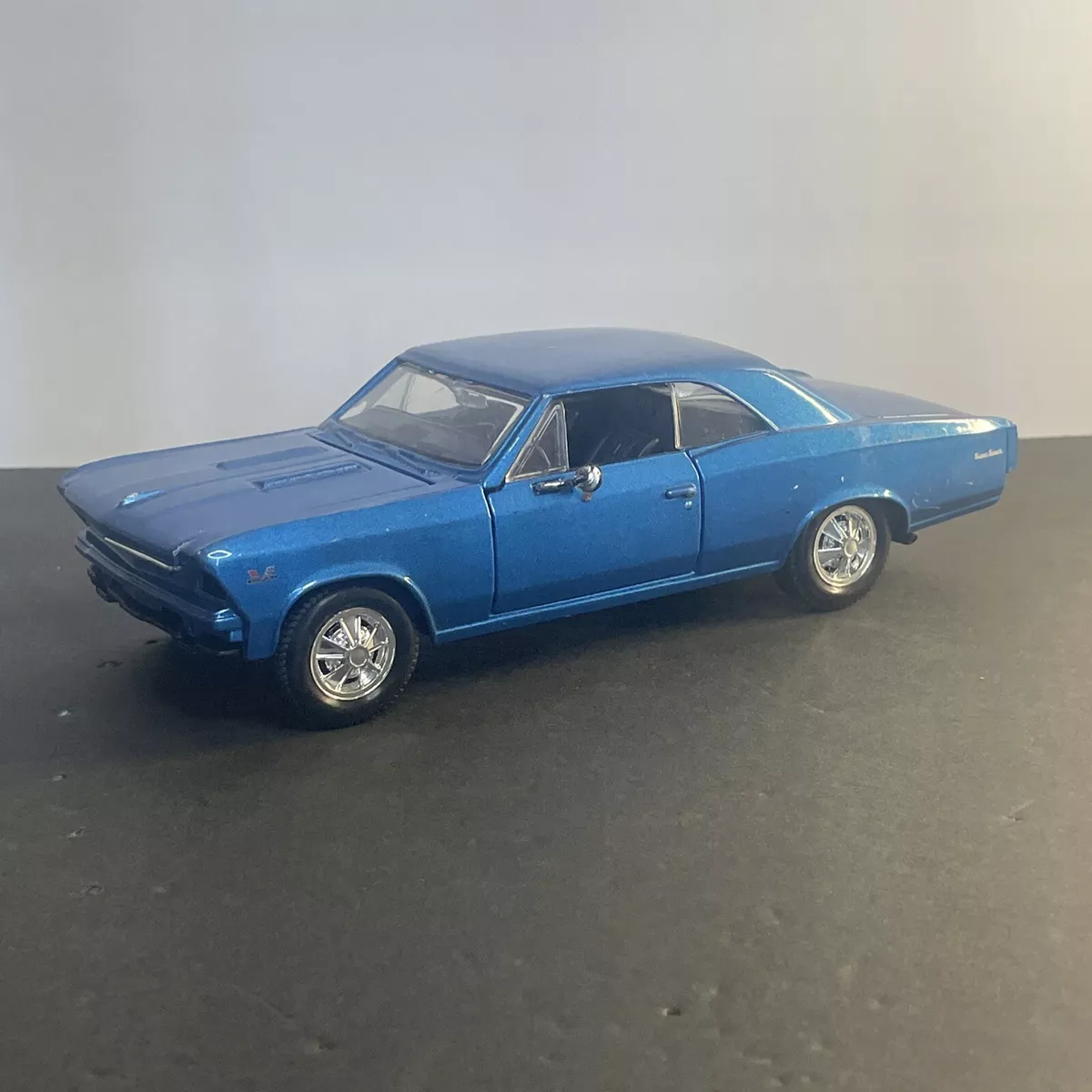 1966 chevelle best sale diecast model