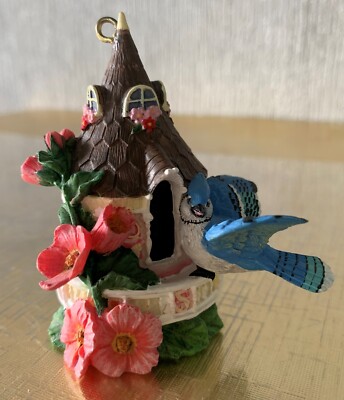 HAMILTON SAMMLUNG VOGELHAUS HÄNGENDES ORNAMENT BLAU JAY'S MINARETT PERFEKT