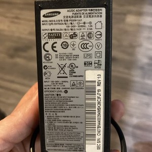 Samsung PS30W-14J1 Netzteil AC/DC Adapter schwarz 14-V 2,14-A für LCD Monitor