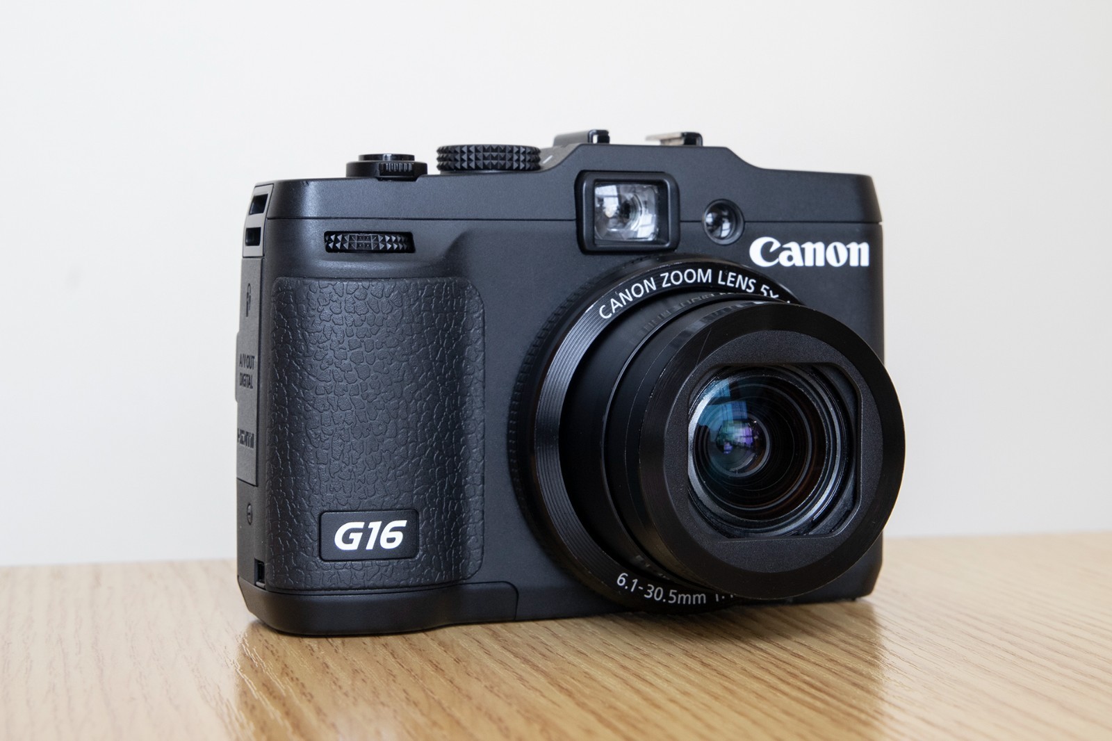 Canon PowerShot G16 12.1MP Digital Camera Wi-Fi + Original Box