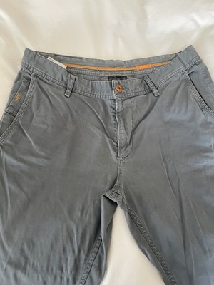 Boss Herren Hose Regular Fit Gr.34/32 Farbe Hell Blau